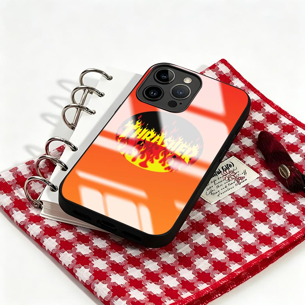 غطاء هاتف ماركة THRASHER لأجهز - مراجعة Screen Protector Film وسعره